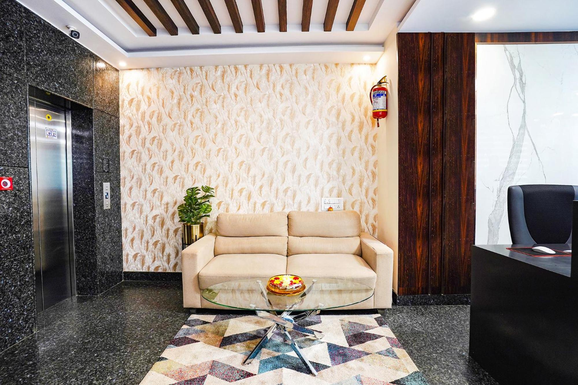 Fabhotel Wonder Stay Suite Rooms - Nr Aecs Layout Main Road バンガロール エクステリア 写真